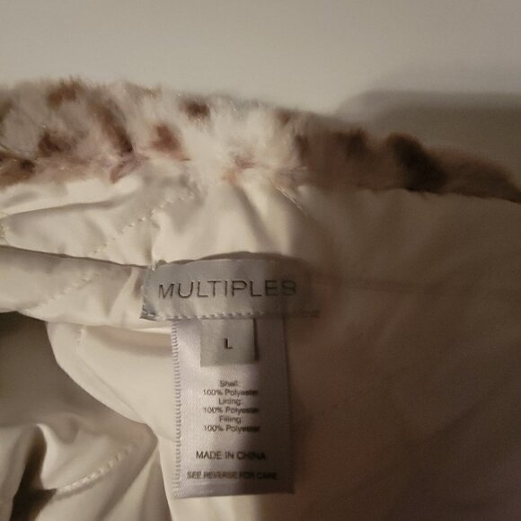 Multiples Reversible vest. Size Large - Picture 6 of 6